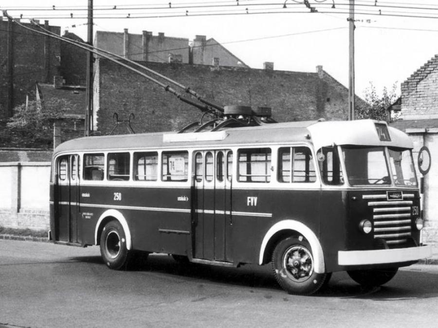  Ikarus 60T 1952 года  (фото 3 из 3)